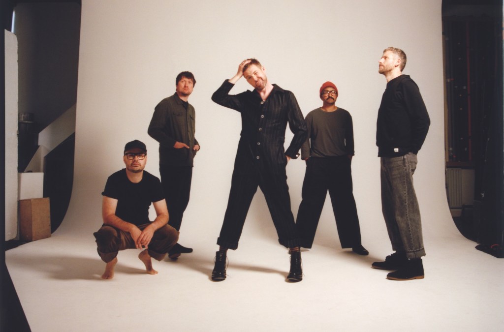 Kaiser Chiefs to extend ‘Employment’ celebrations with UK&nbsp;tour